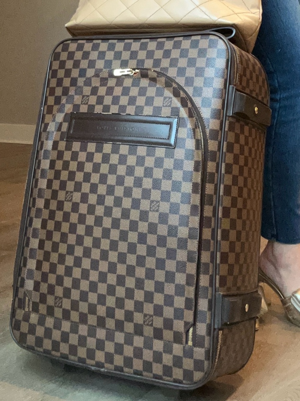 Louis Vuitton Pegasus 55 Damier Ebene suitcase with wheels
